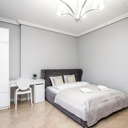 Rentplanet - Studio Krasinskiego-2